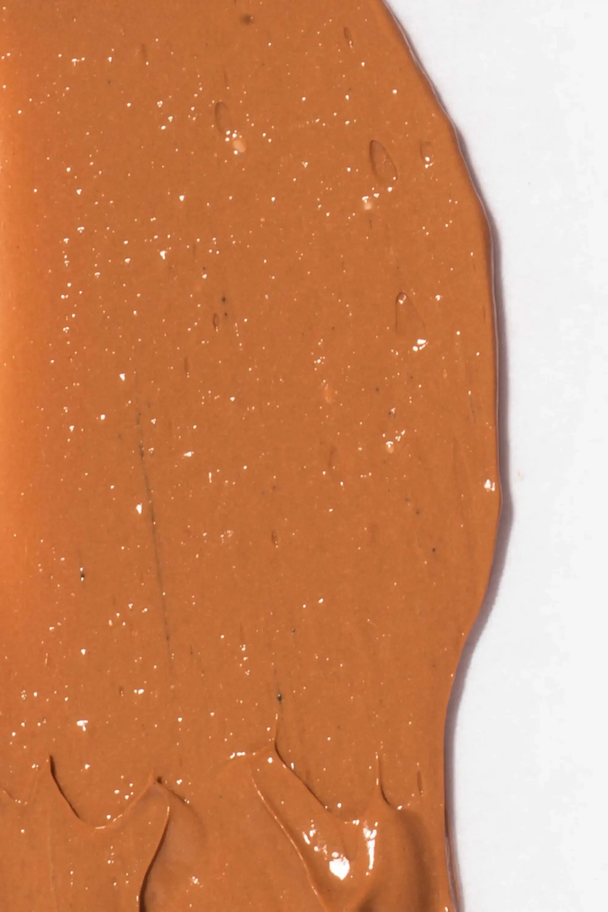 Blusher with Ultra-Pigmented Gel Formulation